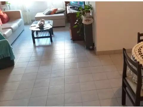 Departamento 4 ambientes con 1 baño