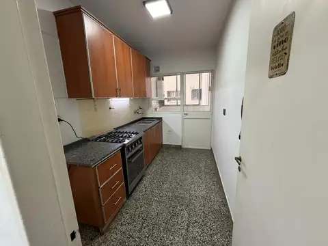 Loria 185 , Piso 7