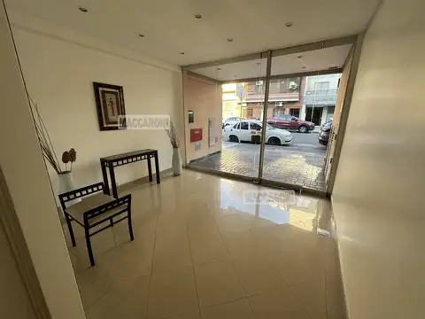 Oficina en Alquiler en Liniers, $ 800.000