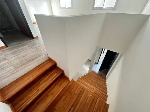 Depto Tipo Casa 2 ambientes con 1 baño