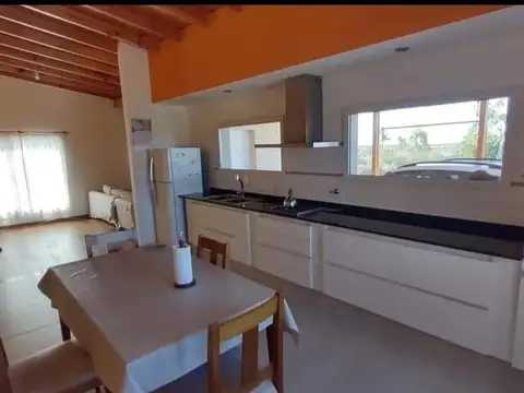 CASA EN EL DORADILLO