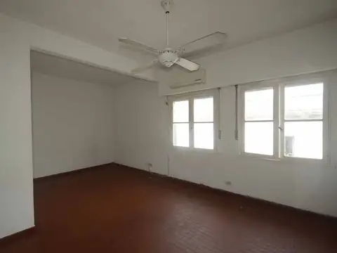 Venta dpto 3 ambientes San Telmo