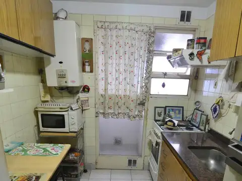 Venta Departamento 4 ambientes con balcón - Belgrano R