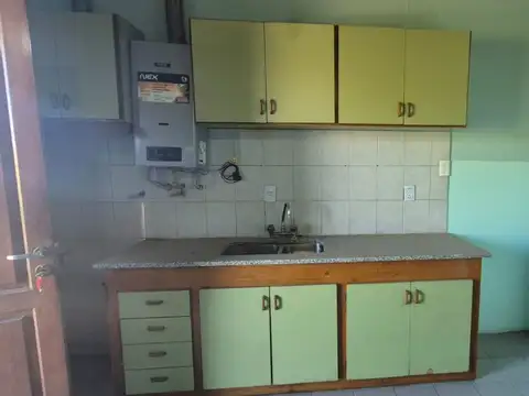 Departamento en Alquiler en Barrio Rawson, $ 430.000