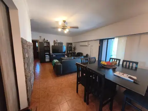 VENTA SAN ANTONIO DE PADUA PH 4 AMB Y QUINCHO