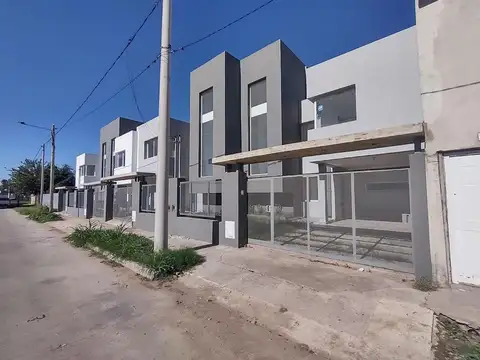 Duplex En Venta Barrio San Isidro
