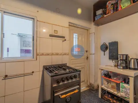 Depto Tipo Casa en Venta 50 años