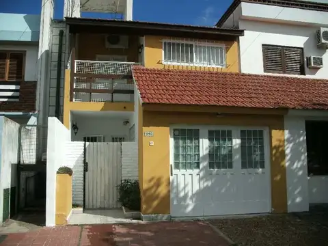 Casa  en Venta ubicado en Quilmes Oeste, Quilmes, G.B.A. Zona Sur - SVN0397_LP584184_1