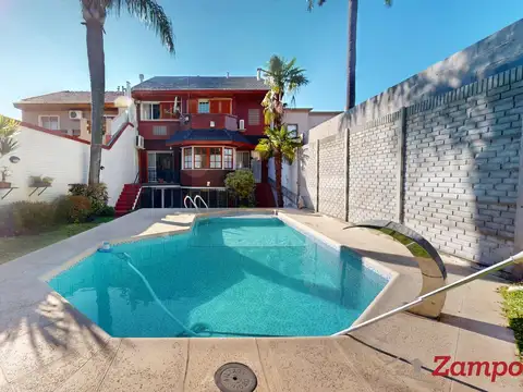 Venta casa 5 ambientes con jardin y pileta en el Palomar