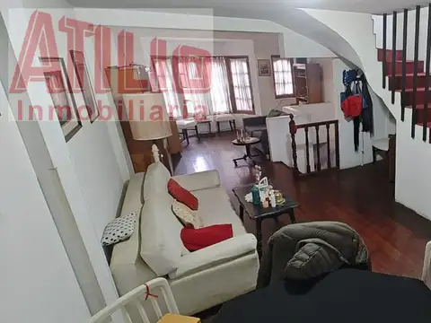 Depto Tipo Casa en Venta de 7 ambientes