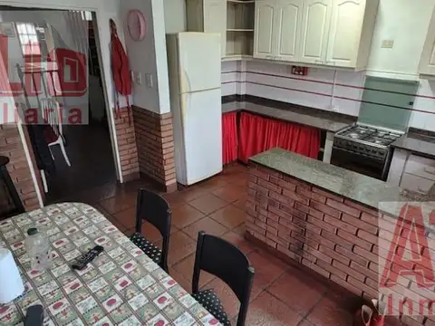 Depto Tipo Casa en Venta con 3 cocheras