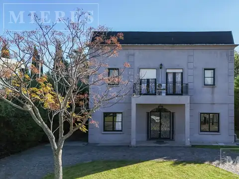 Casa en venta en Santa María de los Olivos, Guayaquil 2075