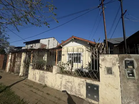 Casa en venta 3 ambientes, Claypole