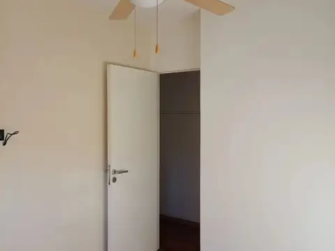 Hipólito Yrigoyen 2900