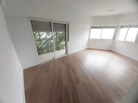 Hermoso 4 amb reciclado a nvo muy luminoso y ventilado 