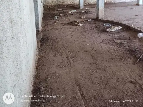 TERRENO CON LOCAL COMERCIAL- CENTRO