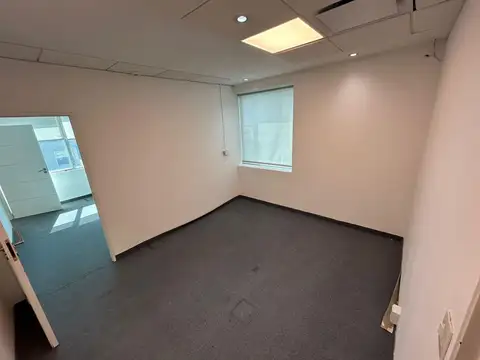 Oficina en Alquiler al Oeste