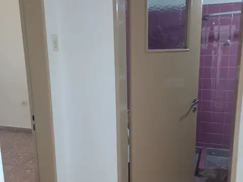 Departamento en Alquiler en Billinghurst, $ 450.000