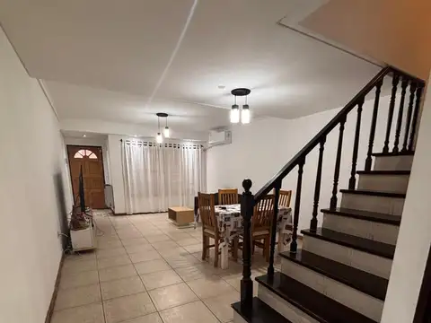 Casa en Venta en Carapachay, USD 240.000