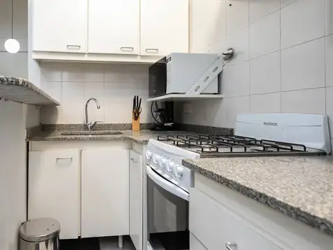 Depto Tipo Casa 2 ambientes con 1 baño