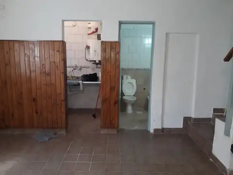 15 De Noviembre 1889 1700, Piso PB