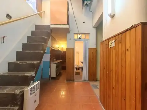 Depto Tipo Casa en Venta 102 años