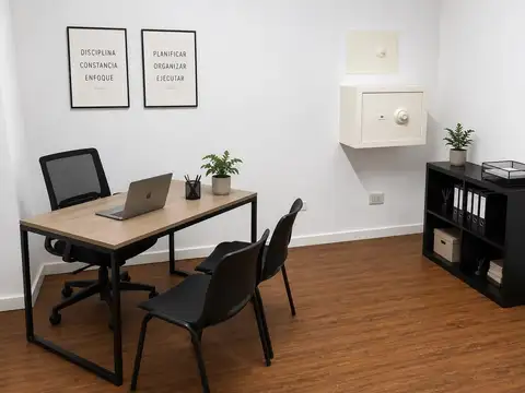 Oficina en Venta al Este