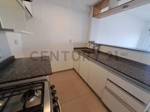 Departamento en Alquiler con 1 cocheras