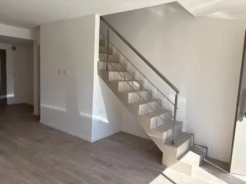 Casa en Alquiler al Noreste