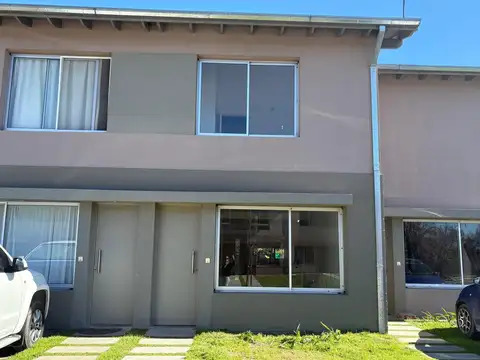 Casa en venta 3 ambientes a estrenar