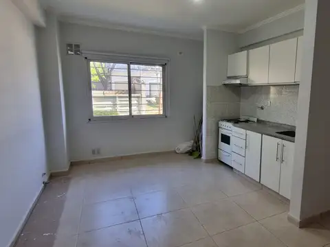 DEPTO DE 2 AMB A ESTRENAR, PB AL FRENTE de aprox 38Mts2. EXPENSAS $ 50.000