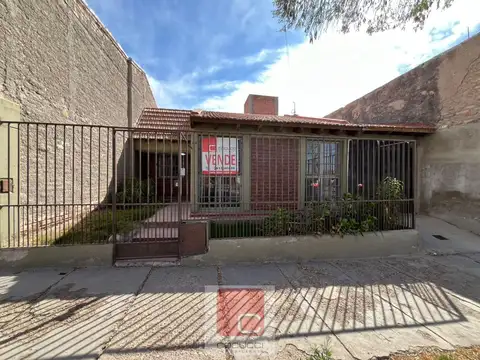 COCUCCI INMOBILIARIA VENDE casa en Godoy Cruz