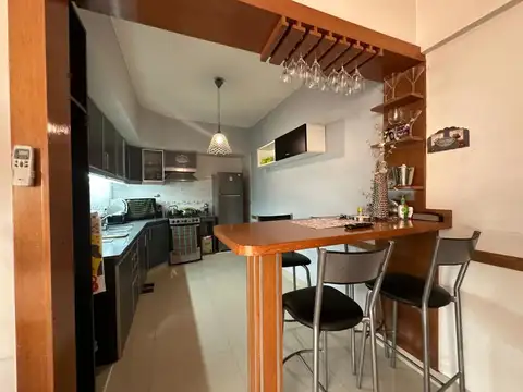 Depto Tipo Casa 5 ambientes con 3 baños