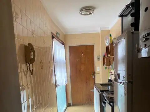 Hermoso departamento 3 ambientes, zona La perla.