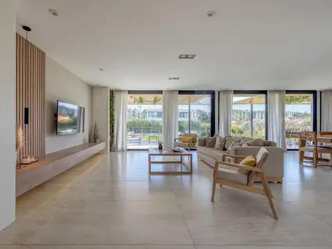 Casa en Venta al Oeste