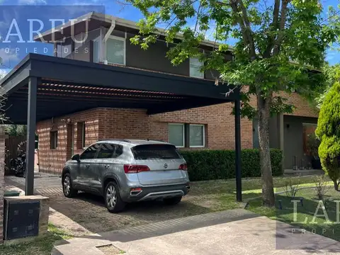 Casa en Venta de 4 dormitorios