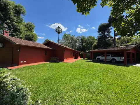 Quinta en Venta con 4 cocheras