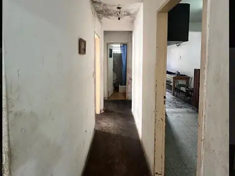 Depto Tipo Casa 3 ambientes con 2 baños
