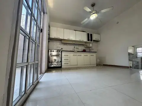 Depto Tipo Casa en Venta 34 años