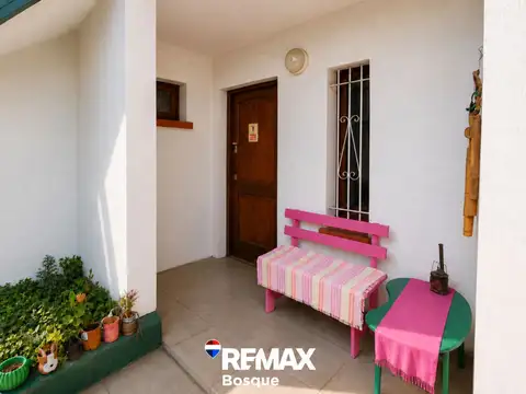 Depto Tipo Casa en Venta de 2 ambientes