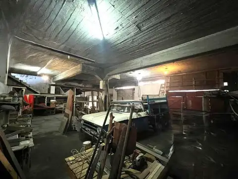 Galpon en Venta en Villa Dominico, USD 170.000