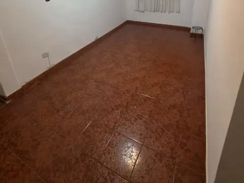 Alquiler 3 amb con patio