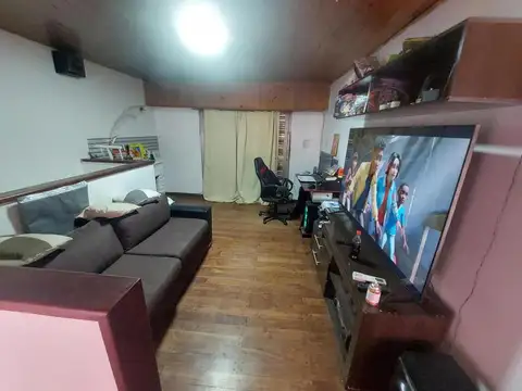 Casa en alquiler - 2 Dormitorios 2 Baños - Quilmes