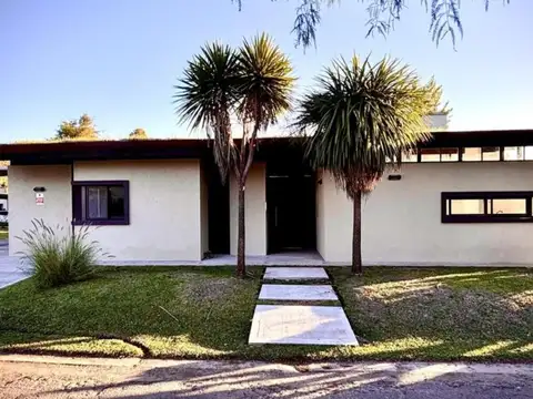 Casa en Venta en Villa Rosa, USD 190.000