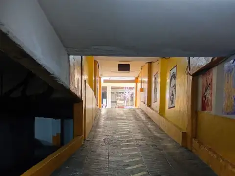 Venta espacio de cochera cubierta Zona Centro