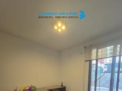 Oficina en Alquiler 21 años