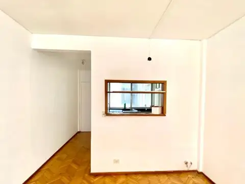 Arenales 1000, Piso 1