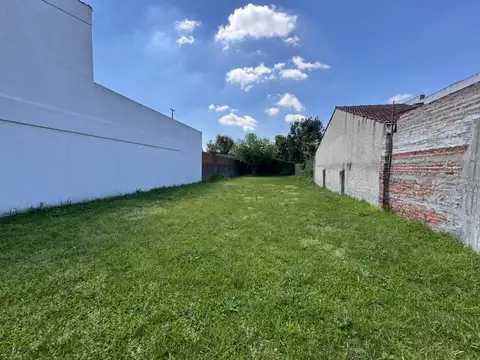 OPORTUNIDAD! Terreno en venta en Villa Adelina a mts. Av. de Mayo