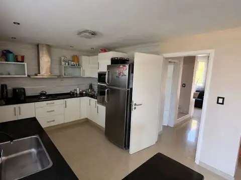 VENTA GRAN CASA BARRIO PRIVADO PORTICO DEL SOL II