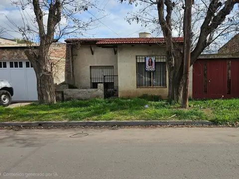 En  venta! Casa en venta c/ cochera en Punta Alta. Apta para crédito